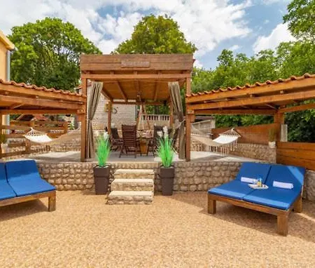 Villa Iva *
