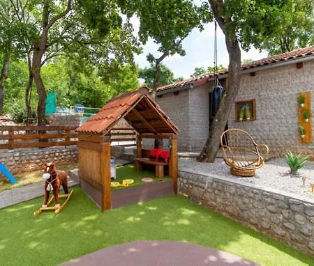 Villa Iva *